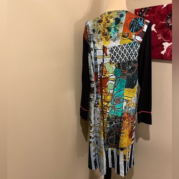 Simply Art by Dolcezza print Dress with draped collar, size Large - Picture 3 of 5